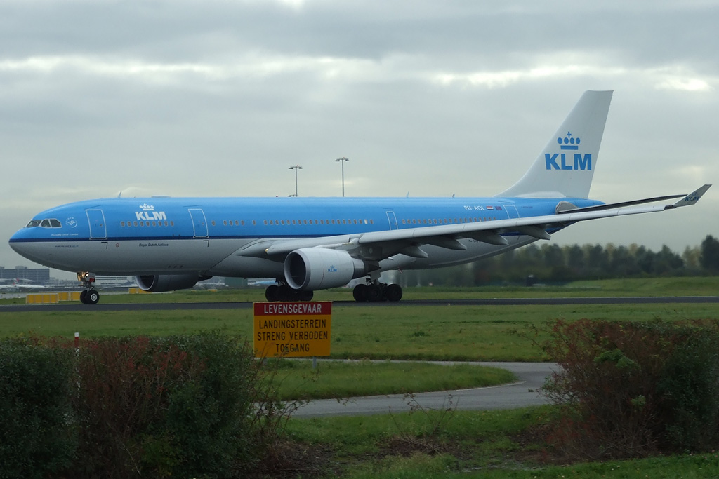 KLM,PH-AOL,Amsterdam,5.10.08