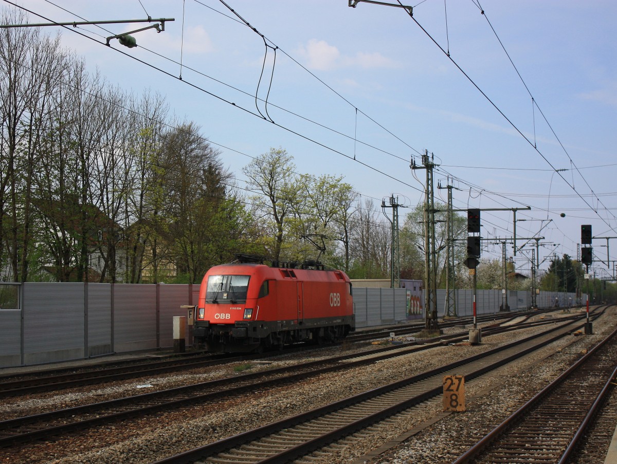 1116 034-8 am 12. April 2012 aus M�nchen kommend bei Zorneding.