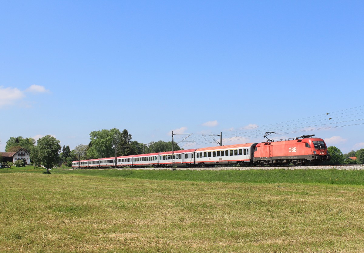 1116 174-4 am 18. Mai 2013 bei �bersee am Chiemsee.