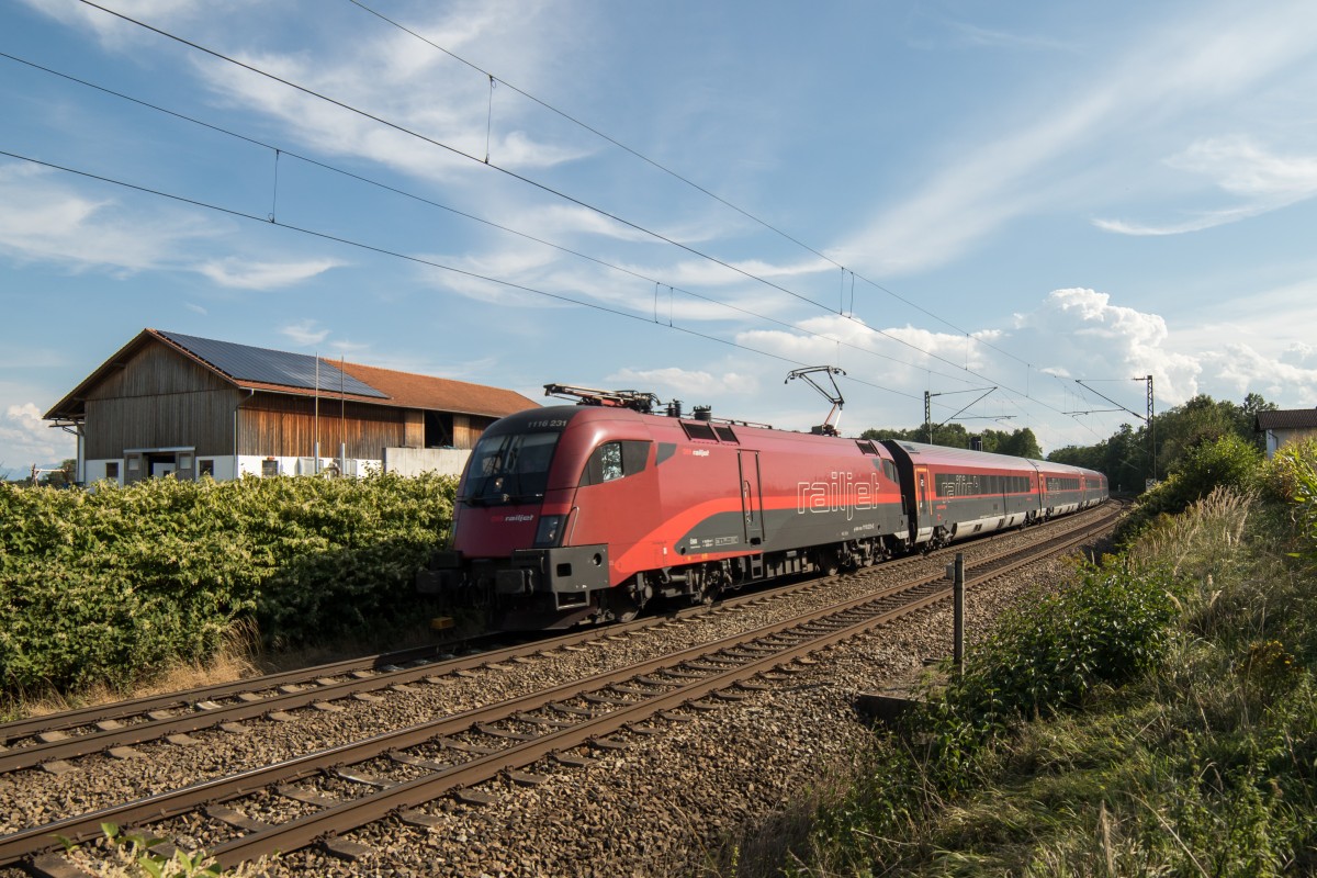 1116 231 auf dem Weg nach M�nchen am 11. September 2015 bei Vogl.