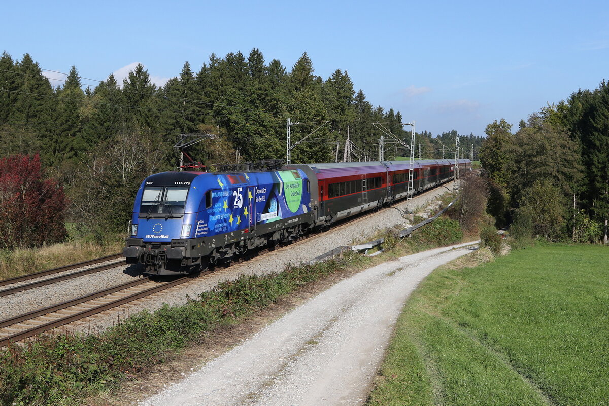 1116 276  EU-Taurus  schob am 18. Oktober 2021 bei Grabenst�tt einen  Railjet  nach Salzburg.