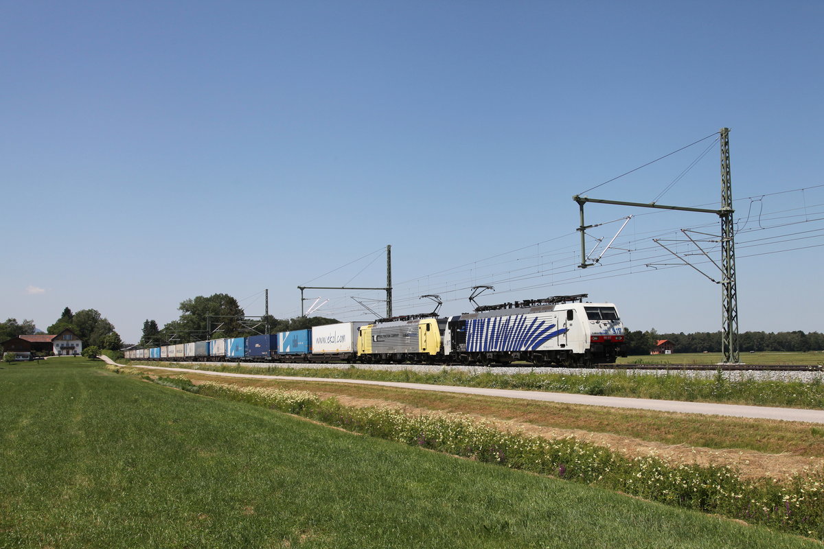189 917 & 189 xxx waren mit dem mit dem  Ekol  am 30. Juni 2019 bei �bersee in Richtung Salzburg unterwegs.