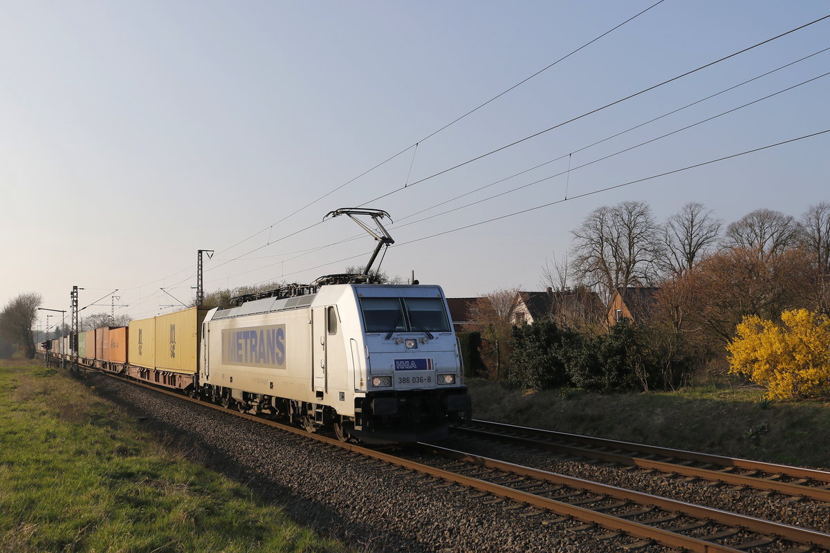 386 036 mit einem Containerzug aus Bremerhaven kommend am 29. M�rz 2019 bei Loxstedt.