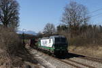 193 229 der  Rurtalbahn  am 1. April 2020 aus M�nchen kommend bei Grabenst�tt im Chiemgau.