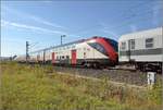 Passend zum RABe 502 203 in Donauwörth von Horst ein paar Bilder, wie er deutschen Boden betreten hat.