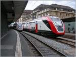 SBB RABe 502 auf Testfahrt und TGV Lyria in Lausanne.