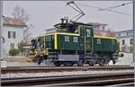 Nachdem die SNCF C 20155 UIC N° 97 85 1 932-0 (ex SBB Ee 3/3 II 1615, ex SNCF C 20155) ihr Manöver in Balsthal erledigt hatte, bereitet sich die Lok für die angekündigten