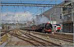 Noch mehr dampf und (dies für mich ziemlich überraschend): Die mächtige (ex) SNCF Dampflok 141 R 568 der  L'Association 141R568  erreicht mit ihrem Extrazug von Vallorbe nach Thun den