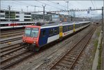 Zweisystem-NPZ 562 001-8 f�r den Frankreichverkehr in Neuenburg.