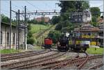 Zum traditionellen Gotthelf M�rit von Sumiswald erreicht der seit einigen Jahren zur Tradition geworden OeBB Extrazug von Balsthal sein Ziel Sumiswald Gr�nen. Den Zug f�hrte die Mallet Dampflok Ed 2 2/2 196, der SCB und am Schluss lief die OeBB Ee 936 153 (UIC Ee 91 85 4 936 153-6 CH-OeBB) zur Unterst�tzung mit. Kaum angekommen wird schon fleissig rangiert, damit der Zug f�r die R�ckfahrt bereit ist und das Gleis ger�umt werden kann. 14. Juni 2025 