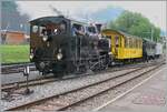 Die BFD HG 3/4 N° der Blonay Chamby Bahn erreicht mit dem Riviera Belle Epoque Zug als der von Chaulin als Leermaterial zugeführt wird Blonay.