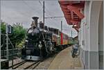 Die BFD HG 3/4 N° 3 der Blonay Chamby Bahn ist von Blonay kommend in Chamby eingetroffen und wird nach einem kurzen Halt nach Chaulin fahren. 

4. Okt. 2025

