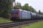 SBB Cargo 482 014 passiert einige Fotografen (nicht im Bild) bei Kaarst-Broicherseite (zwischen Meerbusch-Osterath und Neuss Hbf ins Ruhrgebiet) am 12 Augustus 2025.