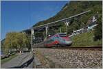 Der FS Treniatila ETR 610 012 ist als EC von Genève nach Milano Centrale kurz vor Villeneuve unterwegs.