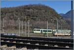 Ein Blick bei Aigle über die SBB Gleise der Simplonstrecke auf den TPC Beh 2/6 541 auf dem Weg in Richtung Monthey und ins Dépôt der TPC. 

4. Feb. 2024