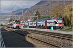 Villeneuve mit dem Baustellenbedingt hier endenden RE 33 bestehend aus dem SBB RABe 511 101 der hier zur Rückfahrt nach Annemasse wendet und dem SBB RABe 523 111 als R3 nach St-Maurice.