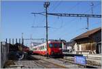 Da der  Schülerzug  in Le Brassus durch den zur Zeit nach Le Brassus verkehrenden Güterzug keinen Platz zum Abstellen hat, wird Zug in Le Sentier-Orient abgestellt, leider ist er dabei nicht