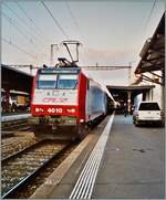 Im Sp�therbst 2005 machte die BLS mit CFL Doppelstockz�ge im Plandienst praktische Versuche der Doppelstockz�ge auf der S1 Thun-Bern Fribourg in deren Folge ja dann die BLS RABe 515 bestellt und auf