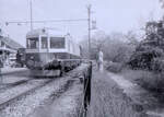 Die alte Sensetalbahn: Be 4/4 106 (ex-SOB) wird in Laupen gewaschen.