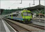Ein BLS RBDe 565 wartet in Langnau auf die Abfahrt als S2 nach Schwarzenburg (via Bern).