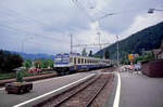 BLS NPZ im Originalanstrich: Ausfahrt des Zuges 565 731 - B 50 63 20-33 700 - ABt 956 aus Trubschachen.
