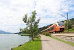 Schmerikon, am allerobersten Zipfel des Zürichsees: SOB Voralpen Express Zug 526 113 / 213.