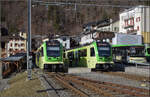 ABe 4/8 471 und 472 der ASD treffen sich im Kopfbahnhof Le Sepey. Der Bus rechts wird uns zur nächsten Bahn nach Leysin bringen. Januar 2026.