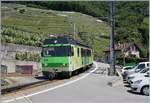Der TPC A-L BDeh 4/4 312 erreicht den Halt Aigle Dépôt A-L, nach dem Halt fährt der Zug weiter etwa 100 Meter weiter Richtung Dépot um dort nach dem Fahrtrichtungswechsel zum