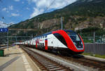 Der SBB RABDe 502  - 94 84 0 502 015-6 CH-SBB als IR 90 am 06.08.2019 Brig, wohl aber eher noch auf Probefahrt, denn er fuhr so gleich in den Abstellbereich.