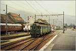 Der im Güterzugsverkehr eingesetzter OeBB BDe 4/4 641 verlässt Balsthal in Richtung Oensingen.