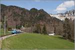 Der ABDe 8/8 hat mit seinem Regionalzug 2221 von Zweisimmen nach Montreux Les Avants verlassen.
