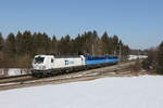 393 002, 393 001 und 193 584 waren am 2. M�rz 2023 bei Sossau im Chiemgau i n Richtung Salzburg unterwegs.