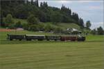 Fahrtag im Zürcher Oberland. 

Ed 3/3 401 der UeBB bei Neuthal. Juli 2023.